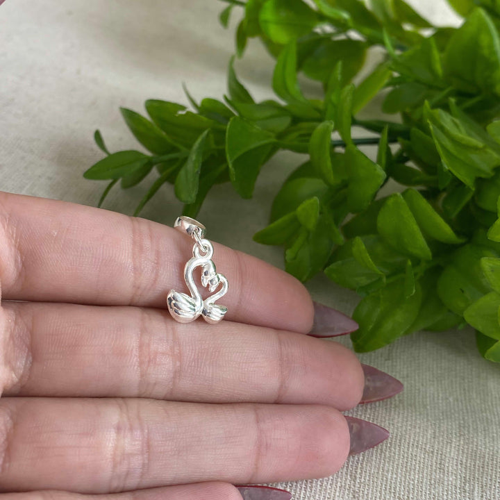 Colar Pingente Cisne Banhado a Prata 925