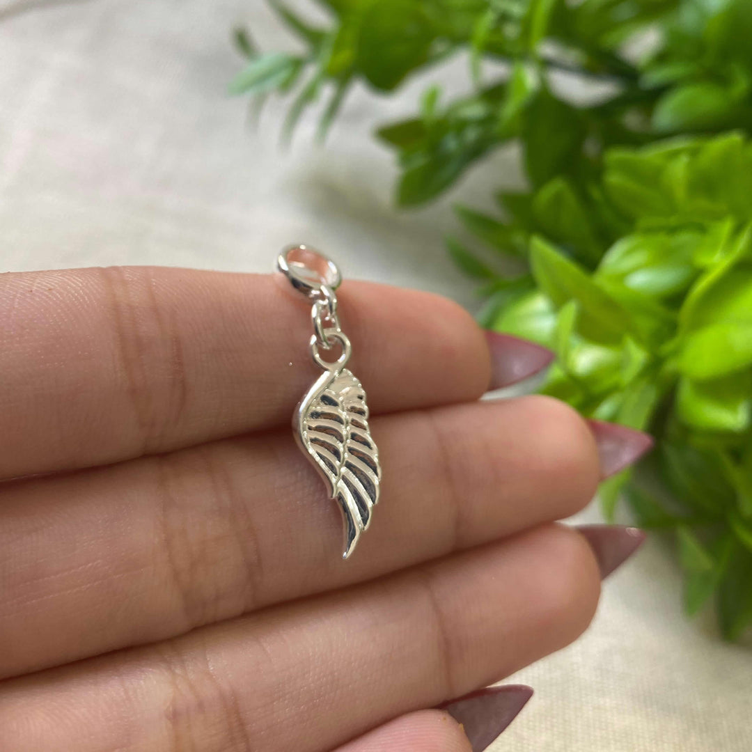 Colar Pingente Asa de Anjo Banhado a Prata 925