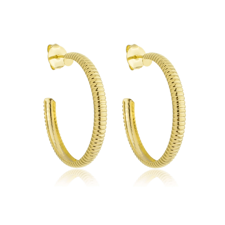 Brinco Argola Média Detalhada dourado semijoia Work Semijoias