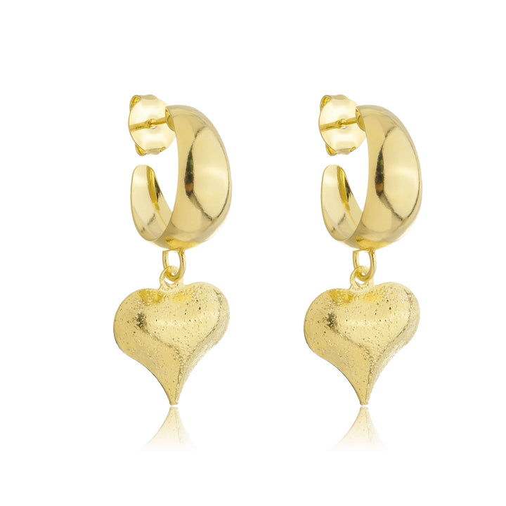 Brinco Argola com Coração Detalhado dourado semijoia Work Semijoias