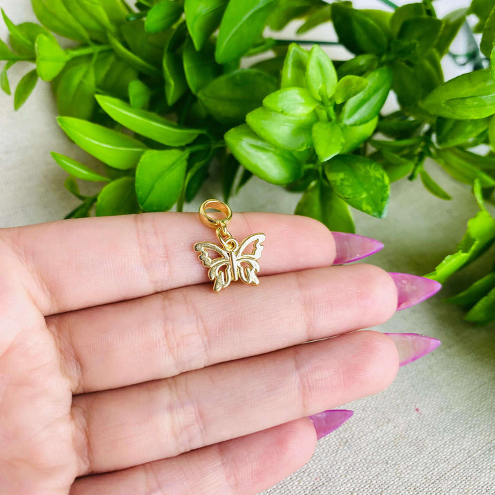 Berloque Borboleta dourado — detalhe da peça Work Semijoias