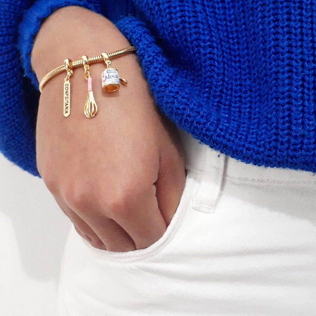 Pulseira Confeitaria Berloque Banhado a Ouro 18k
