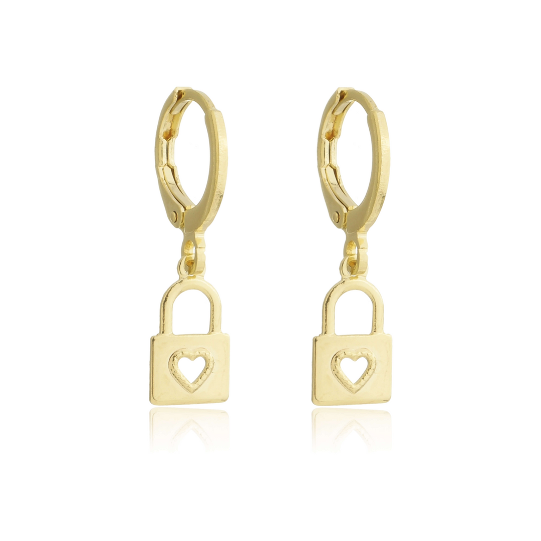 Brinco Argolinha Coração Cadeado dourado semijoia Work Semijoias