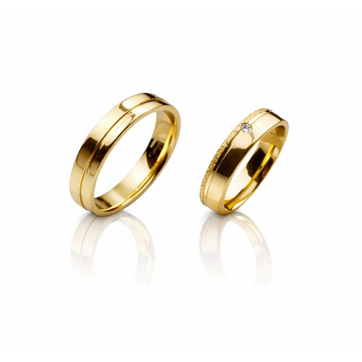 Par Aliança Casamento Cravejada e Friso Ouro 18k | Work Semijoias