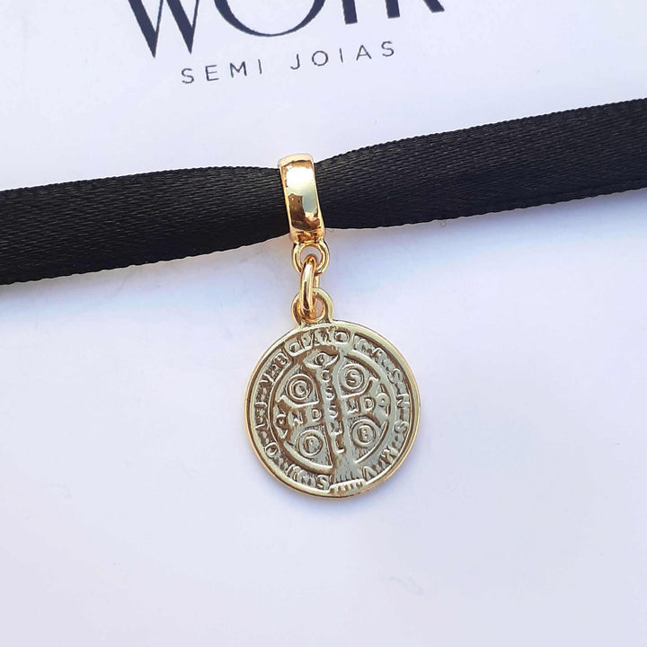 Berloque Medalha São Bento Ouro 18k — medalha de proteção católica