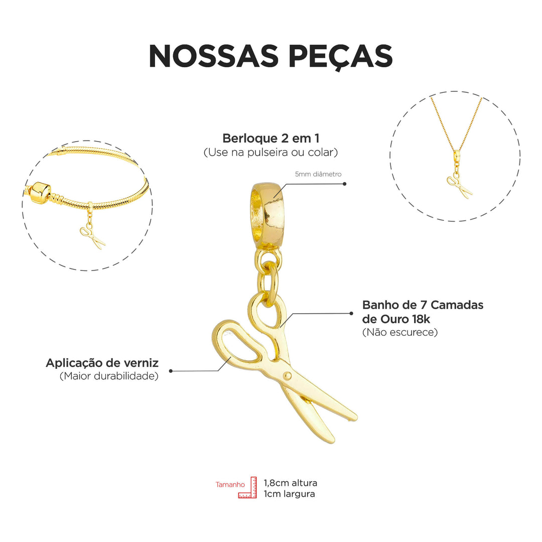 Berloque Tesoura dourado — ângulo lateral semijoia Work Semijoias