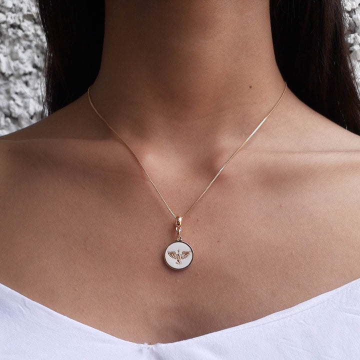 Colar Pingente Divino Espírito Santo Banhado a Ouro 18k