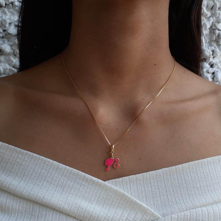 Colar Pingente Barbie Banhado a Ouro 18k