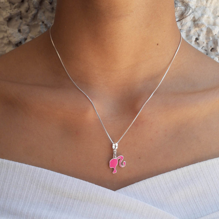 Colar Pingente Barbie Banhado a Prata 925
