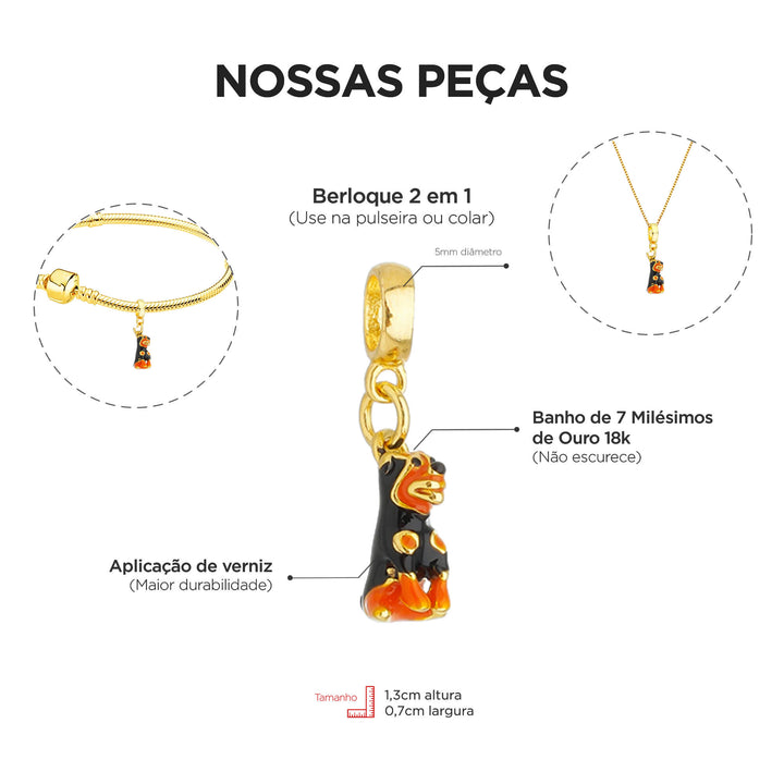 Berloque Rottweiler dourado — close-up argola Work Semijoias