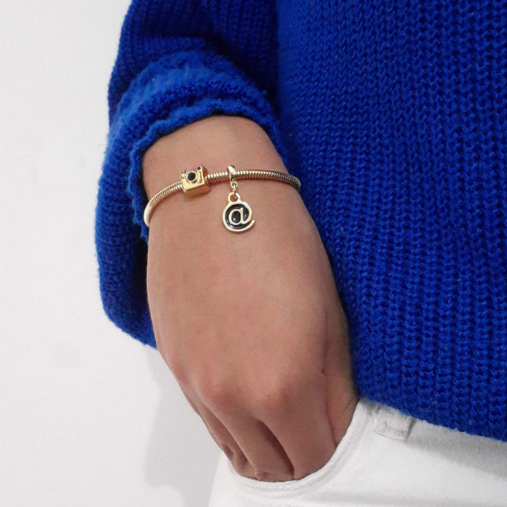 Pulseira Instagram Berloque Banhado a Ouro 18k