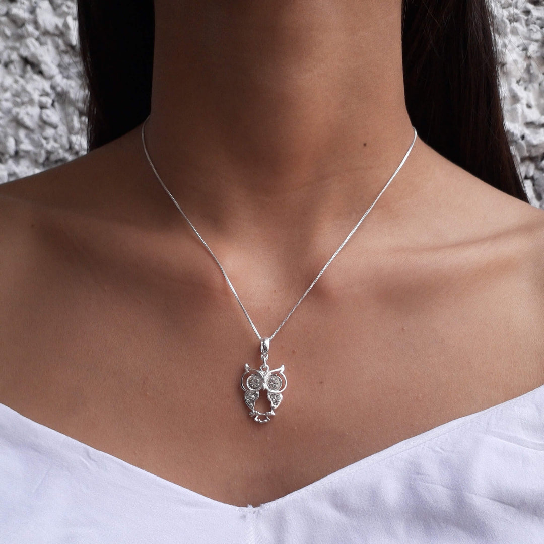 Colar Pingente Coruja Banhado a Prata 925