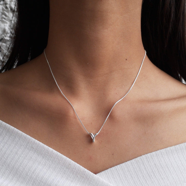 Colar Pingente Letra Y Banhado a Prata 925