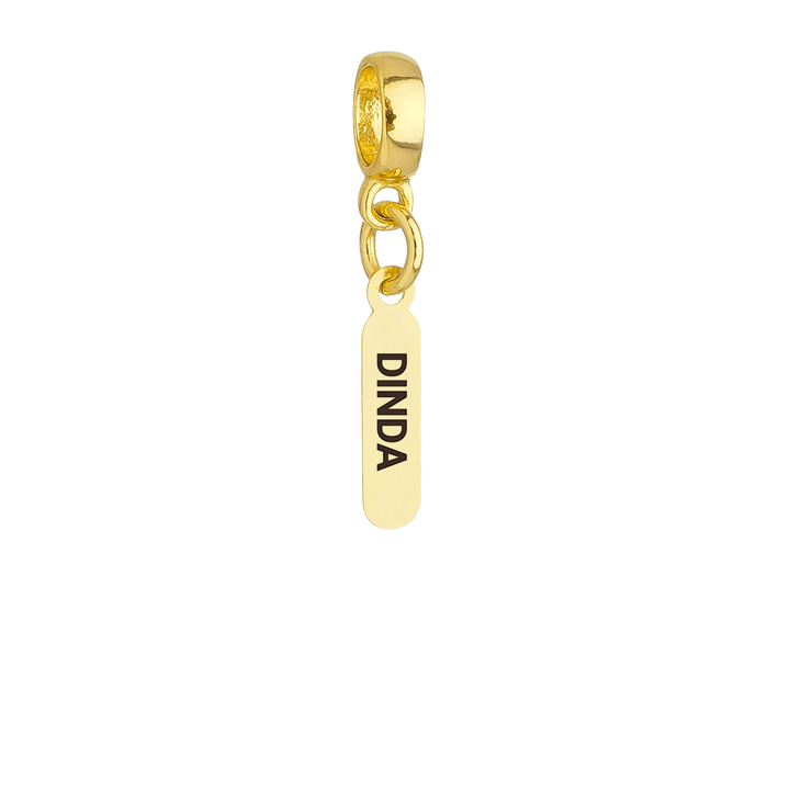 Berloque Plaquinha Dinda dourado semijoia Work Semijoias
