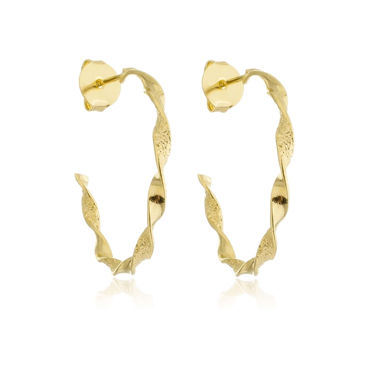 Brinco Meia Argola Ondulada dourado semijoia Work Semijoias