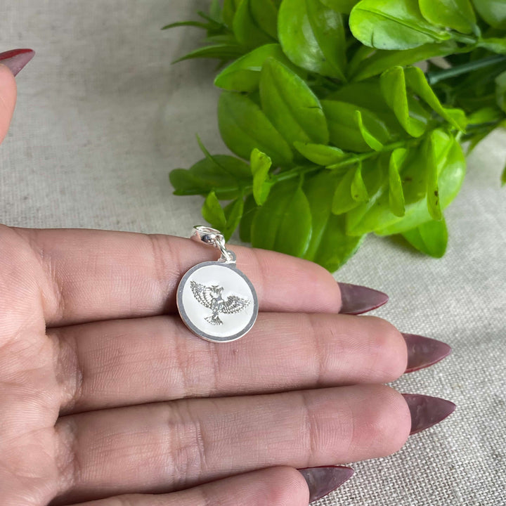 Colar Pingente Divino Espírito Santo Banhado a Prata 925