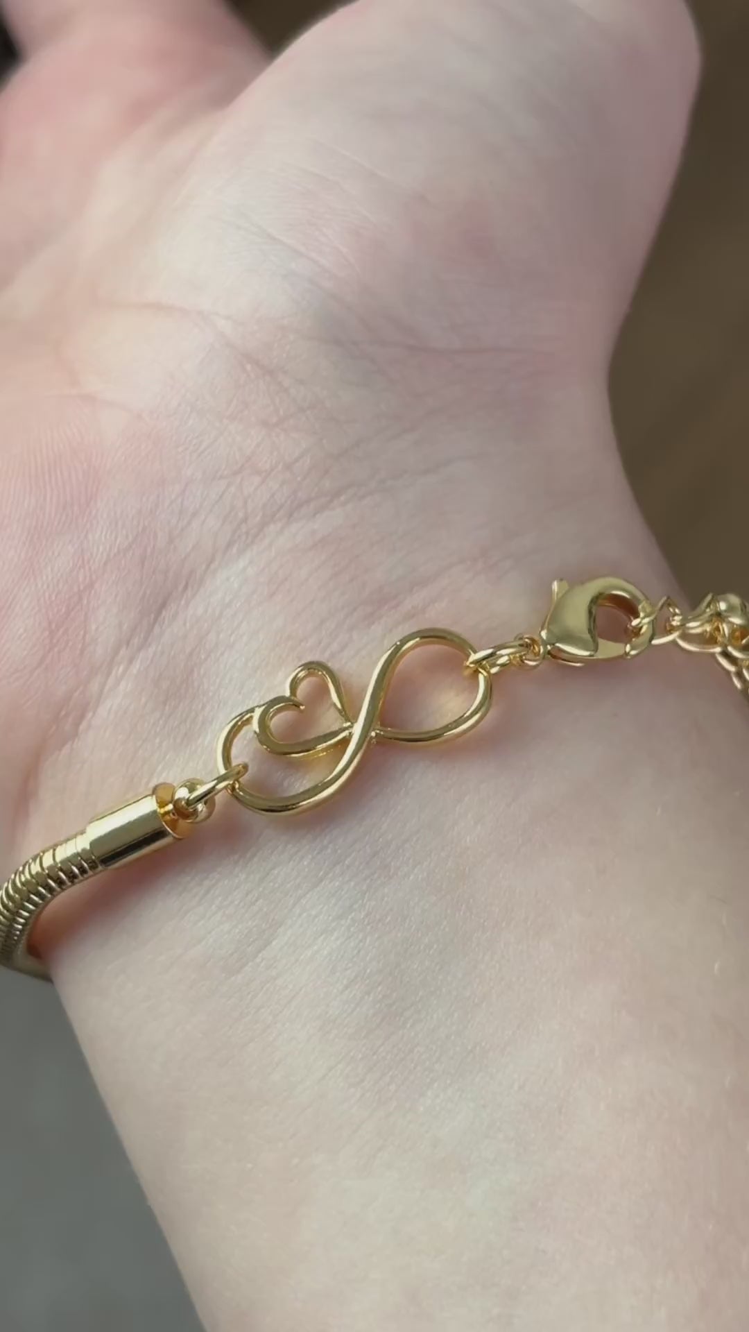 Pulseira Para Berloque Fecho Infinito coração Banhado a Ouro 18k